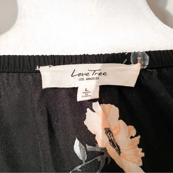 Love Tree Off The Shoulder Bell Sleeve Top - Picture 3 of 4